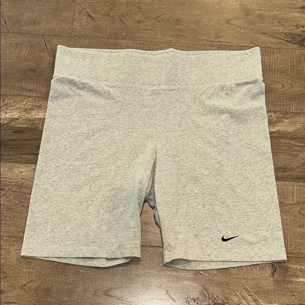 NIKE WOMENS BIKER SHORTS WIDE BAND SIZE 2X GRAY